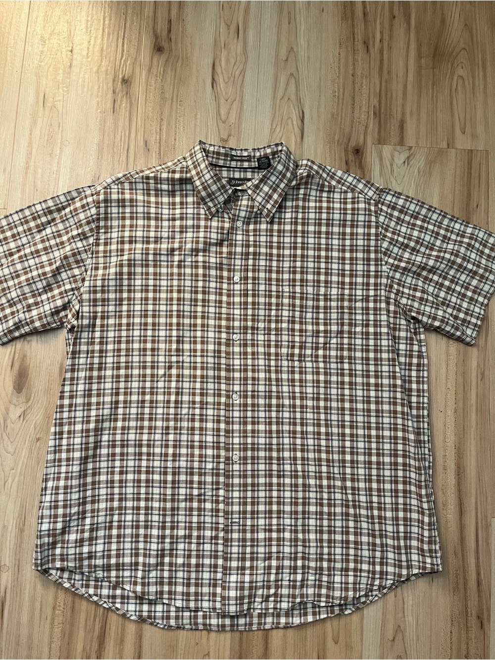 Men's Plaid Short Sleeve Button Front Shirt-St John Bay 2XTall
